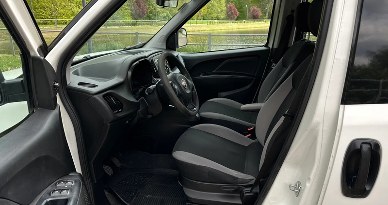 Fiat Doblo cena 39900 przebieg: 249000, rok produkcji 2016 z Wrocław małe 211